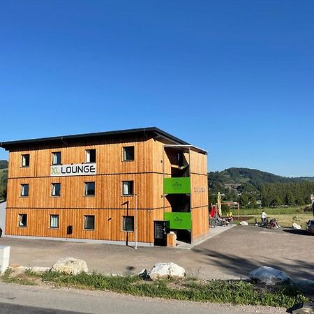 Motel Xl Lounge Traisen Exteriör bild