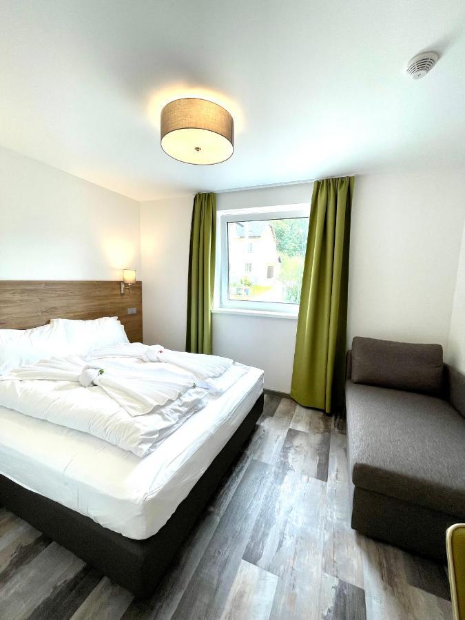 Motel Xl Lounge Traisen Exteriör bild