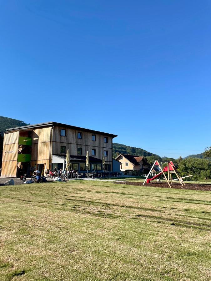 Motel Xl Lounge Traisen Exteriör bild